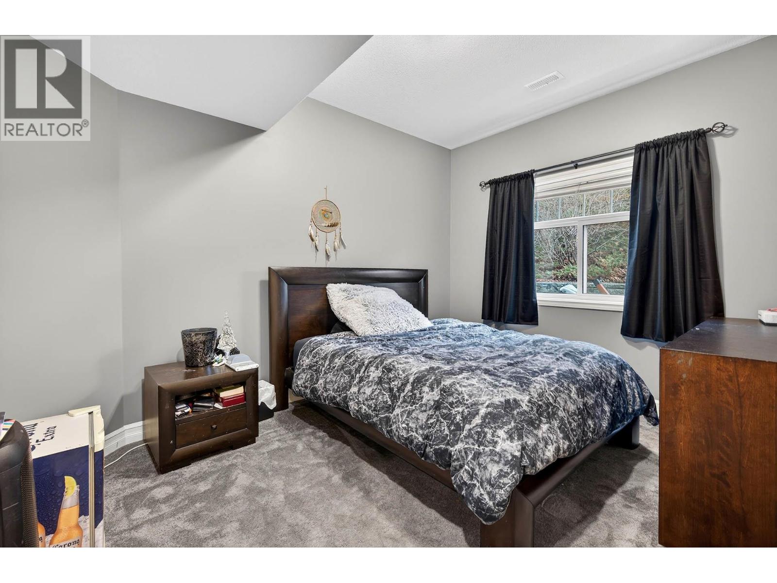 317 MARIPOSA Court - 28