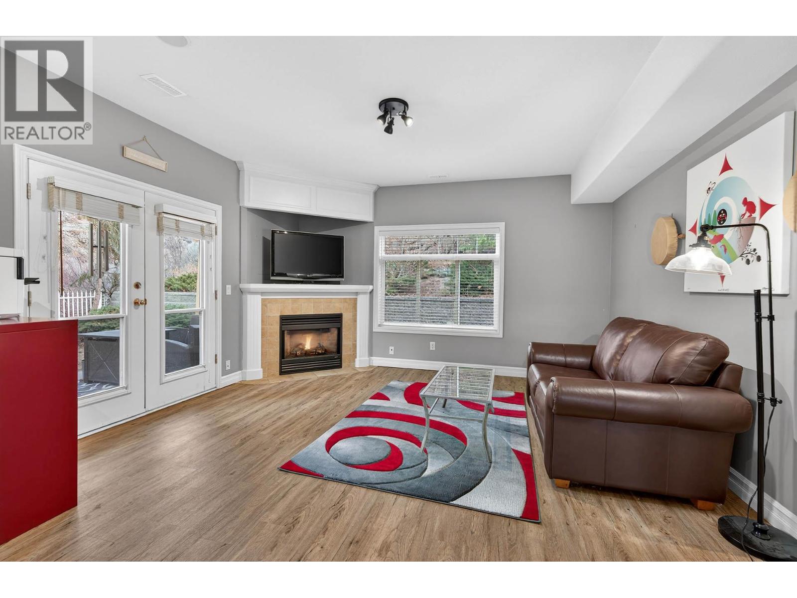 317 MARIPOSA Court - 23