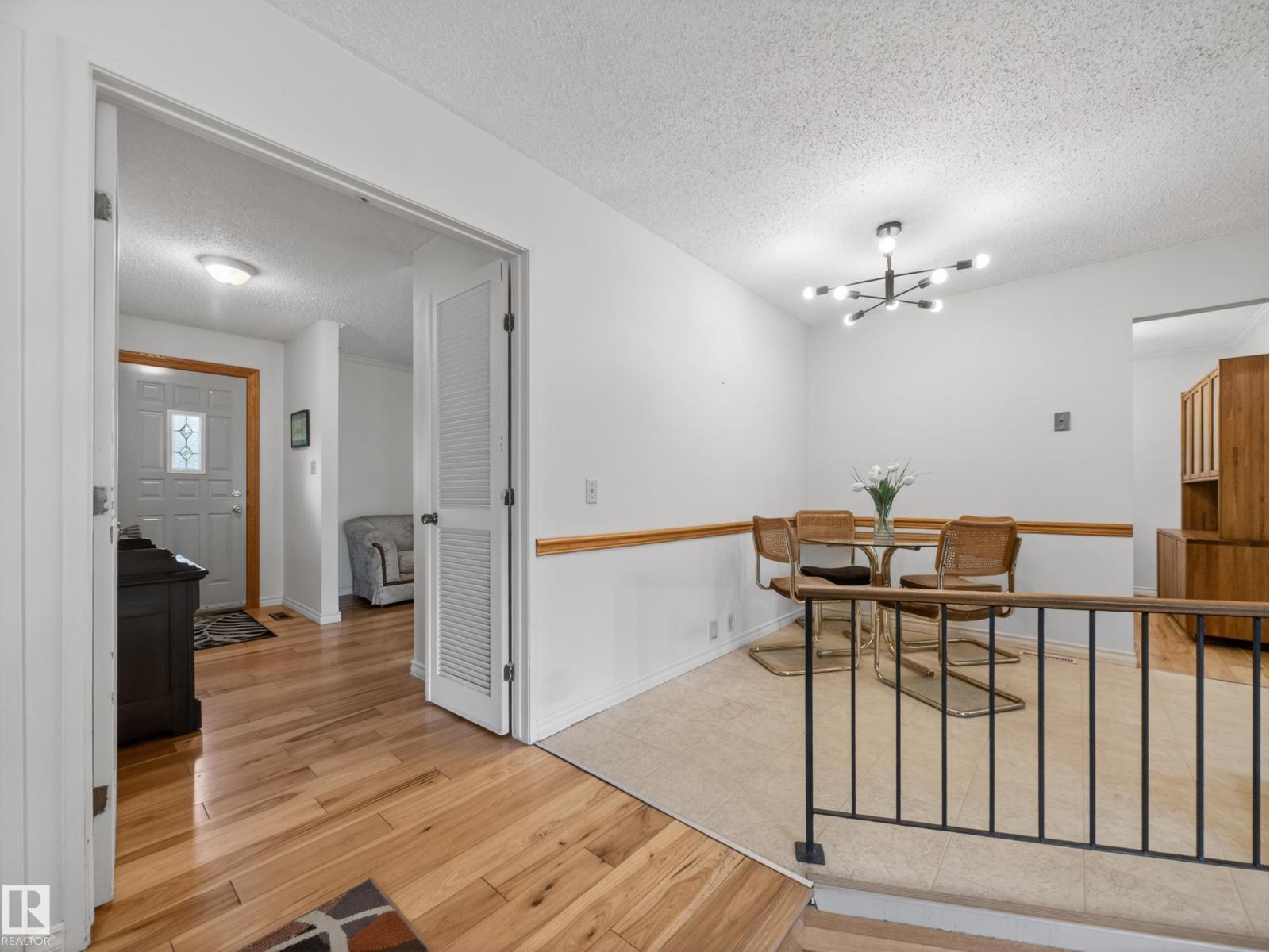 18416 90 AV NW - 21