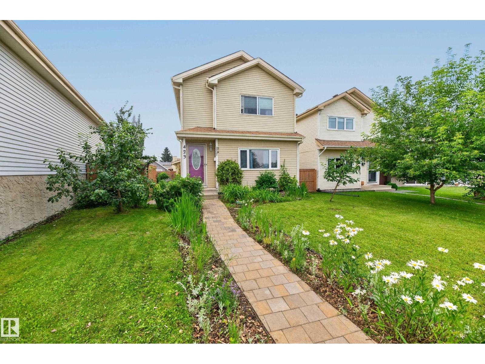 423 KIRKPATRICK CR NW, Kiniski Gardens, Edmonton photo 1