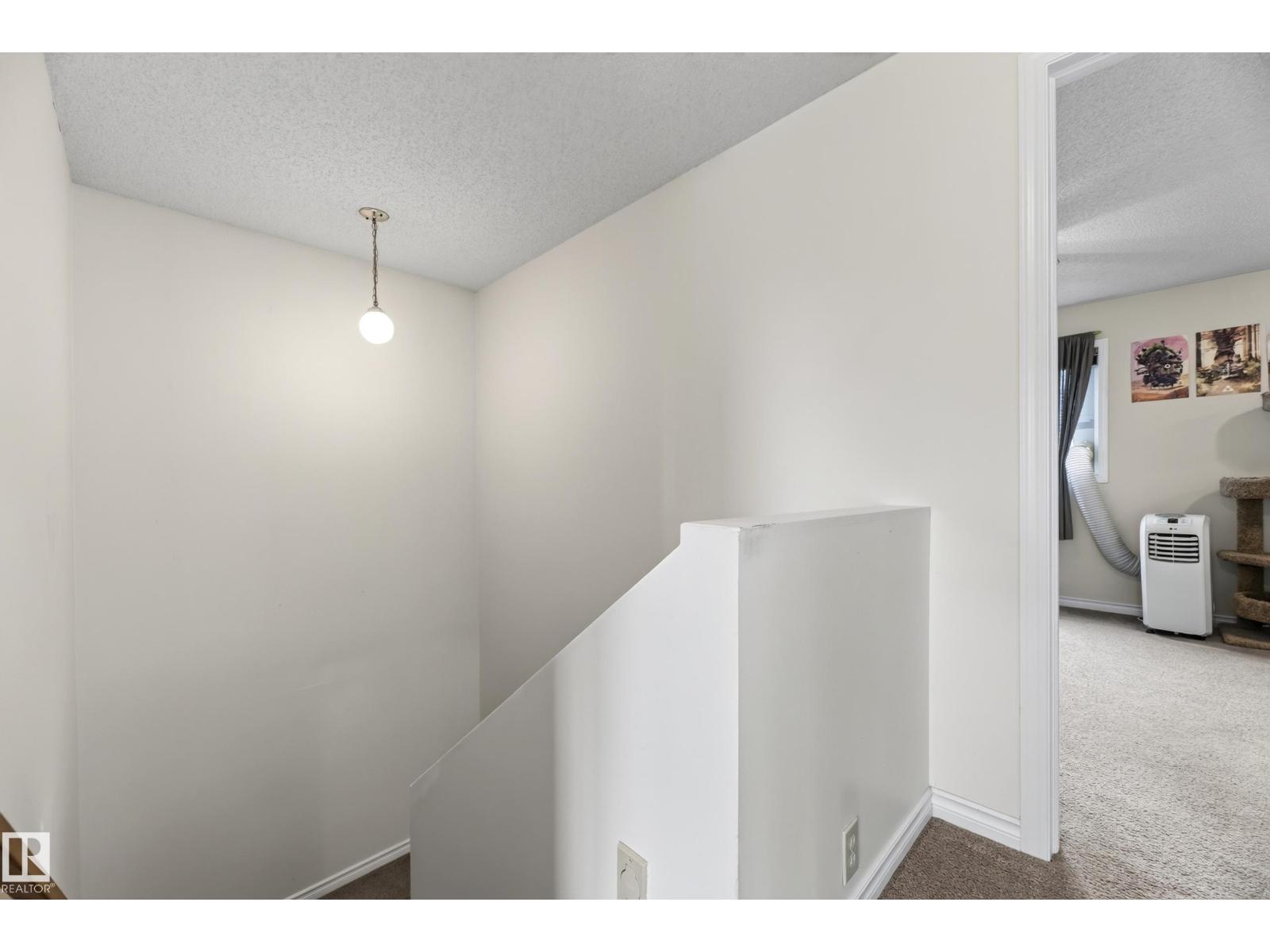 423 KIRKPATRICK CR NW - 18