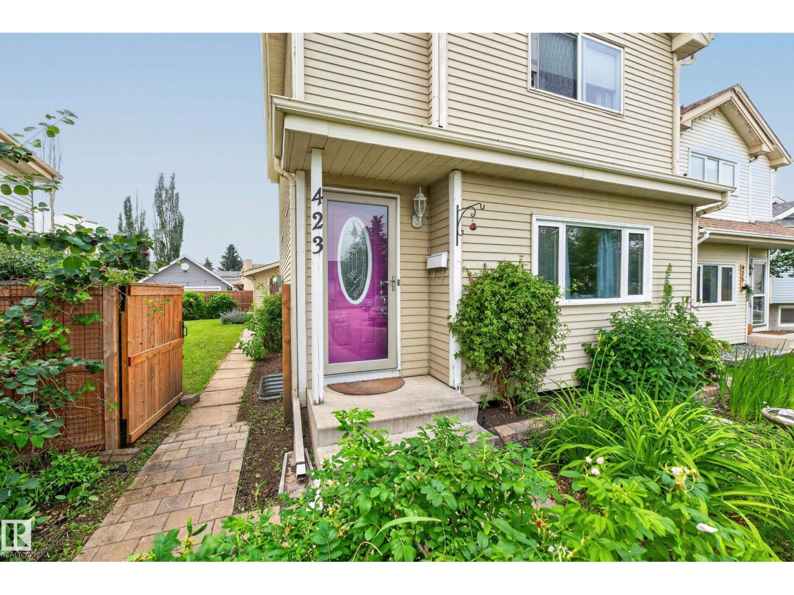 423 KIRKPATRICK CR NW, Kiniski Gardens, Edmonton photo 2