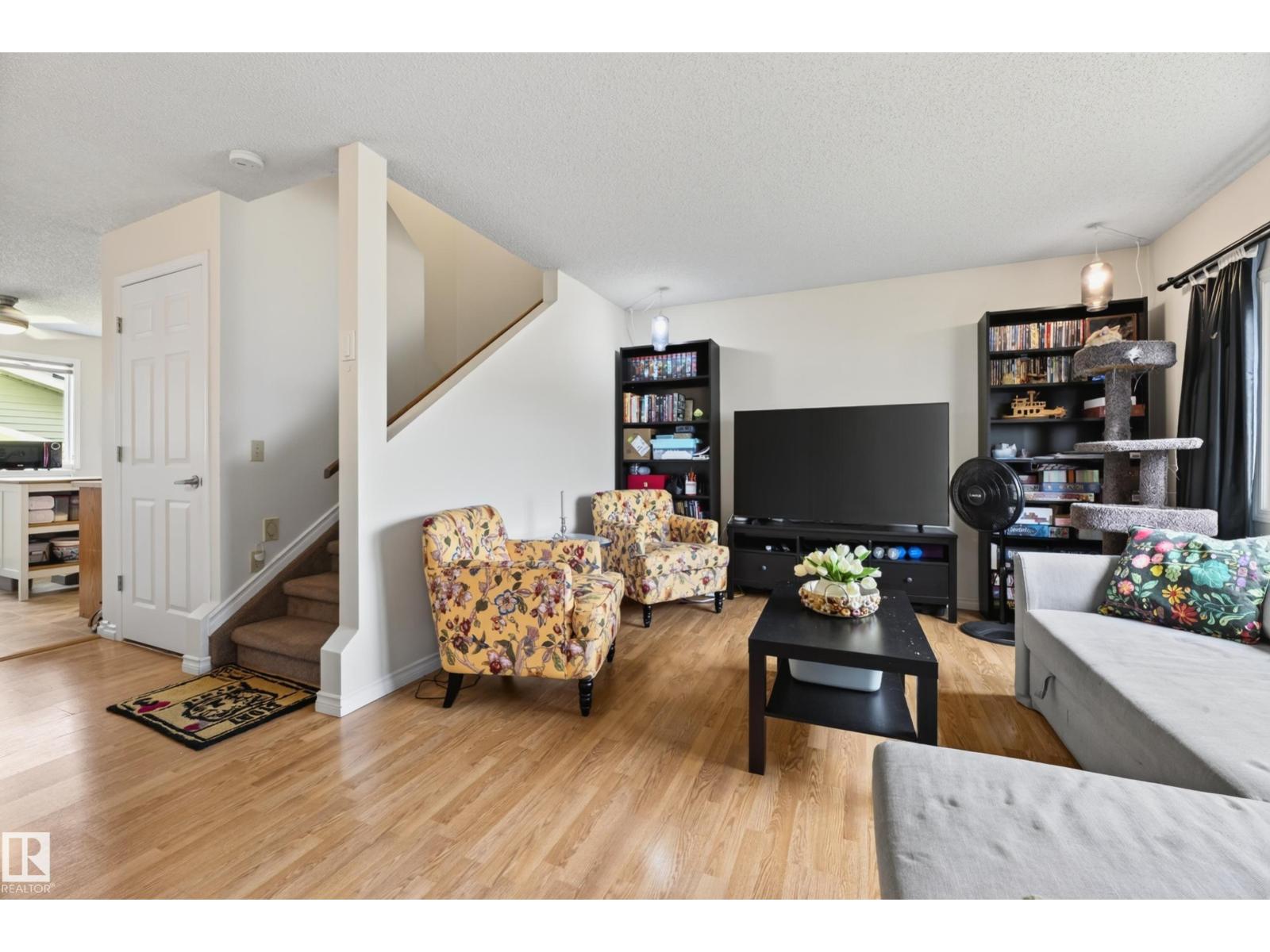 423 KIRKPATRICK CR NW, Kiniski Gardens, Edmonton photo 3
