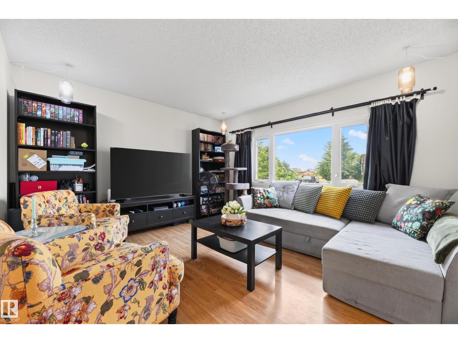 423 KIRKPATRICK CR NW - 4