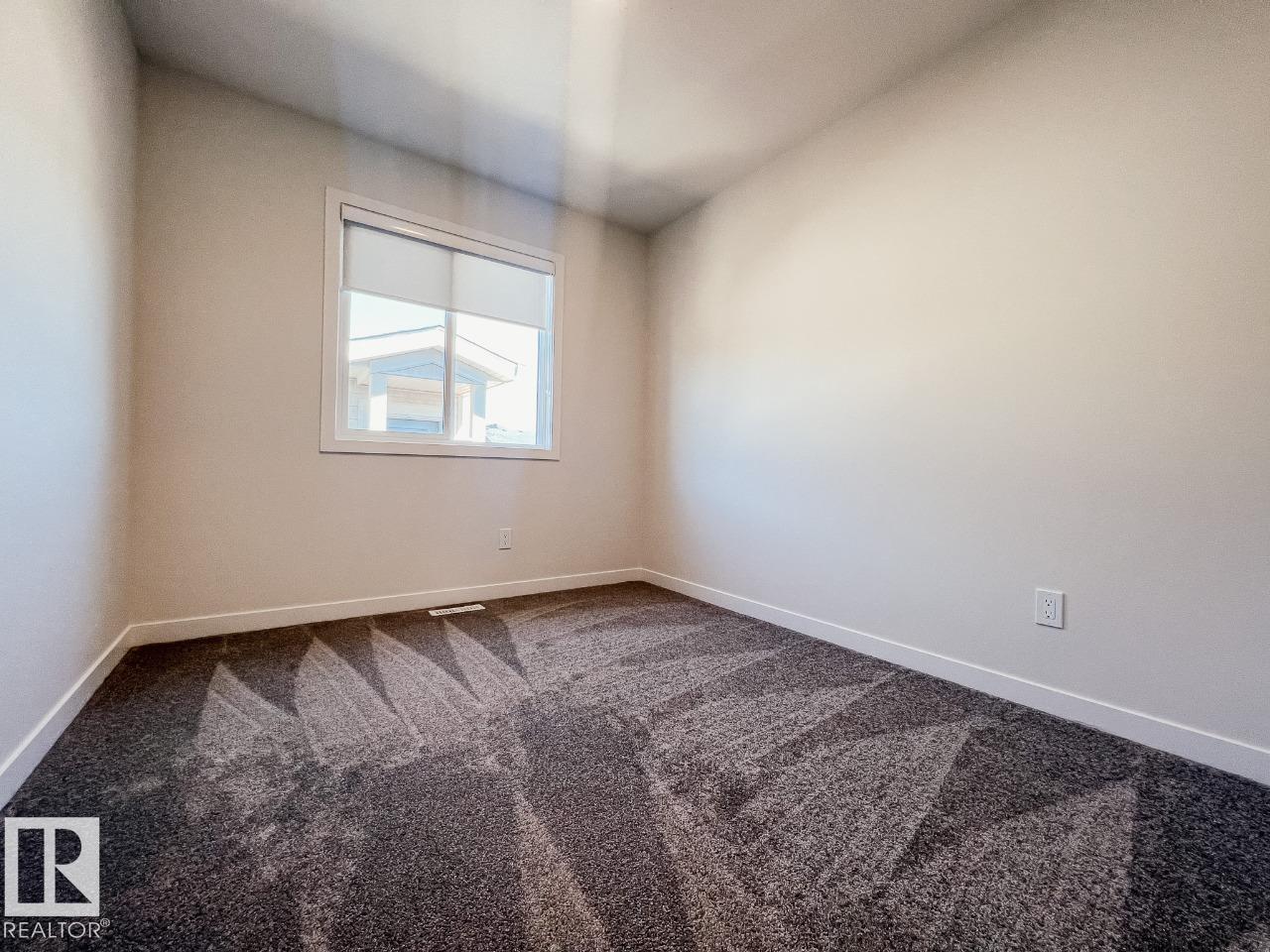 8160 228 ST NW - Image 13
