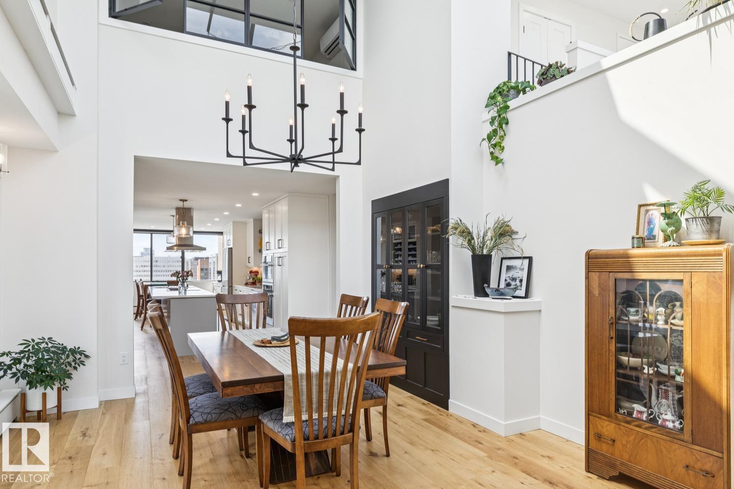 #1501 9921 104 ST NW - 22