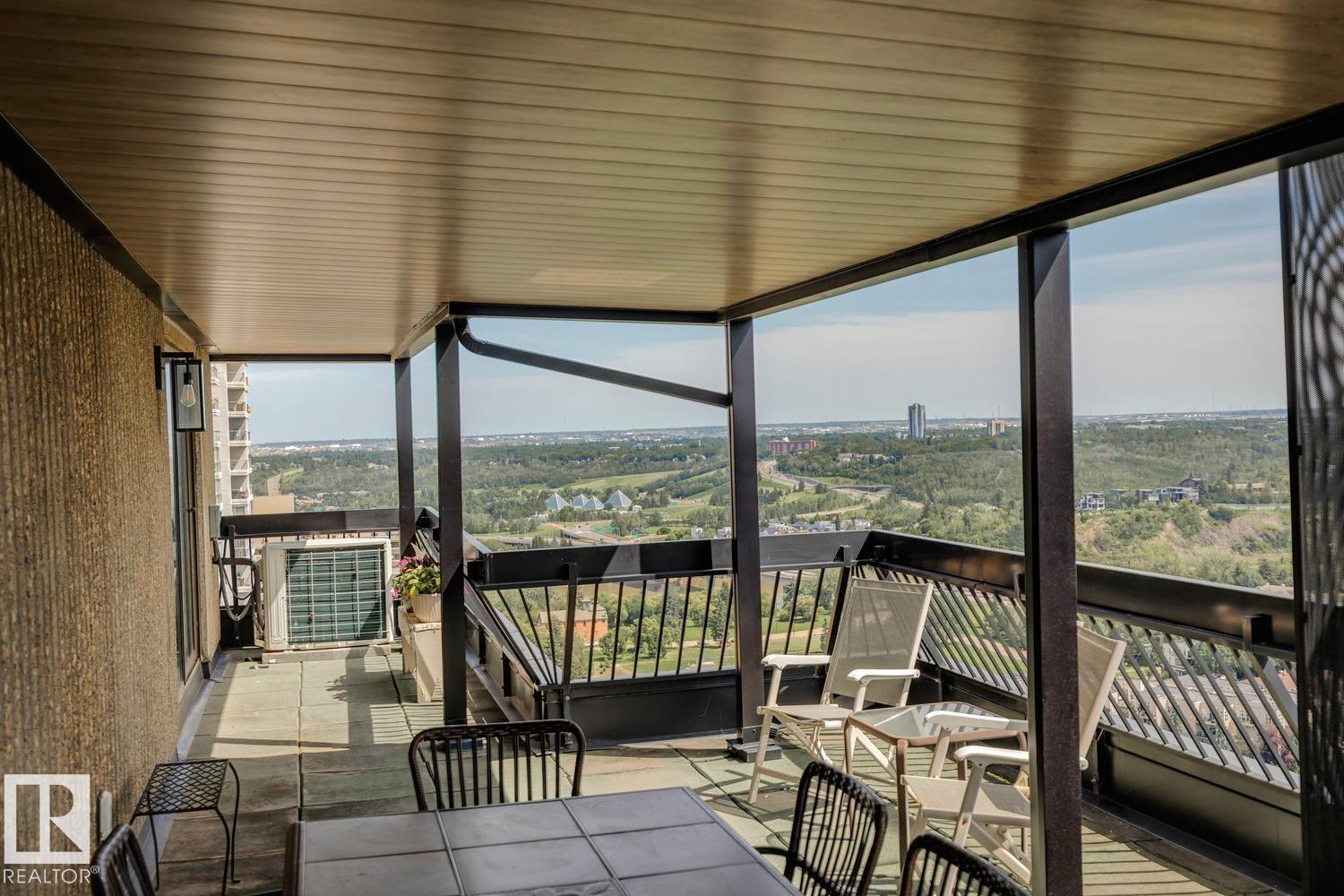 #1501 9921 104 ST NW - 29