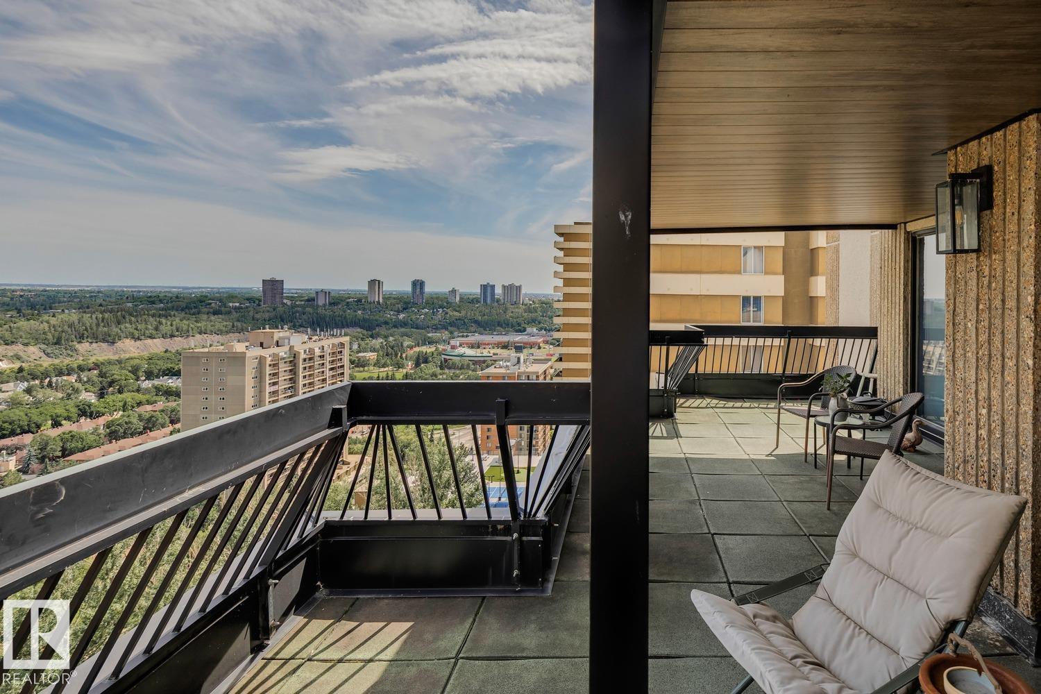 #1501 9921 104 ST NW - 13