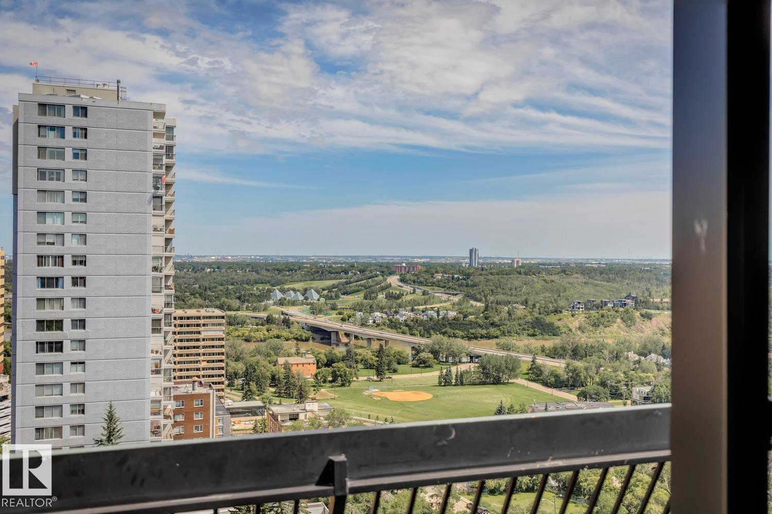 #1501 9921 104 ST NW - 30