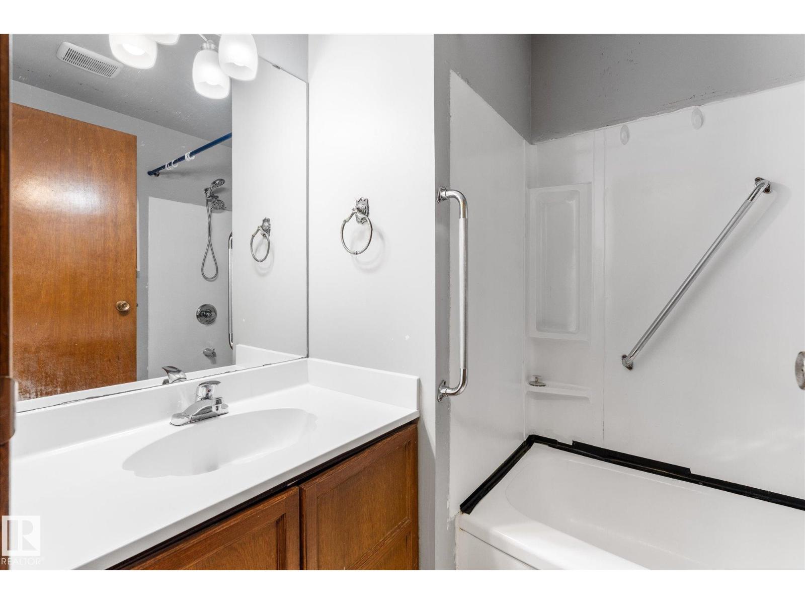 42 MCNABB CR - Image 19