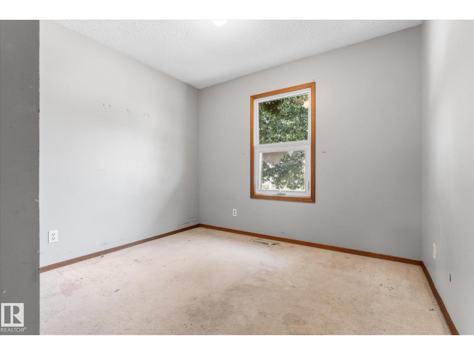 42 MCNABB CR - Image 18