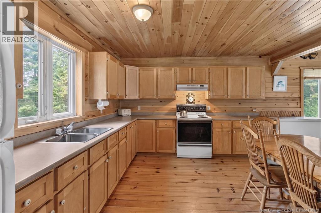 675 Forks Stream Road - 17