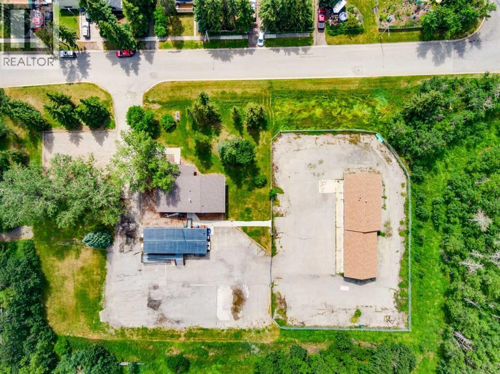 514526 Windsor Avenue Northwest