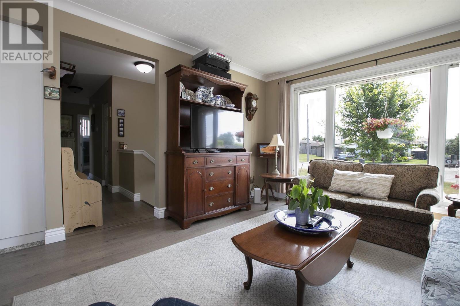 320 Sydenham RD - 21