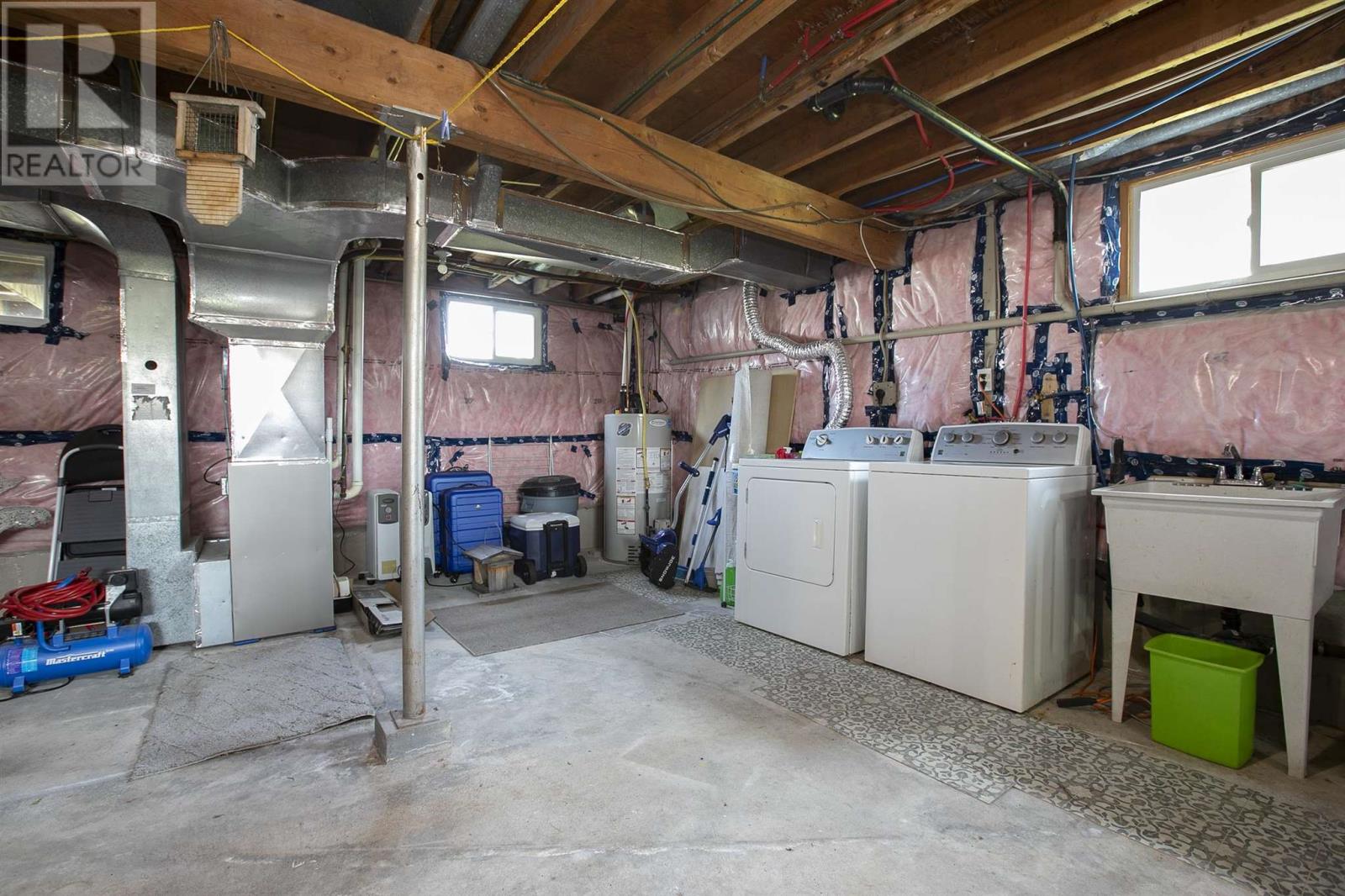 320 Sydenham RD - 48