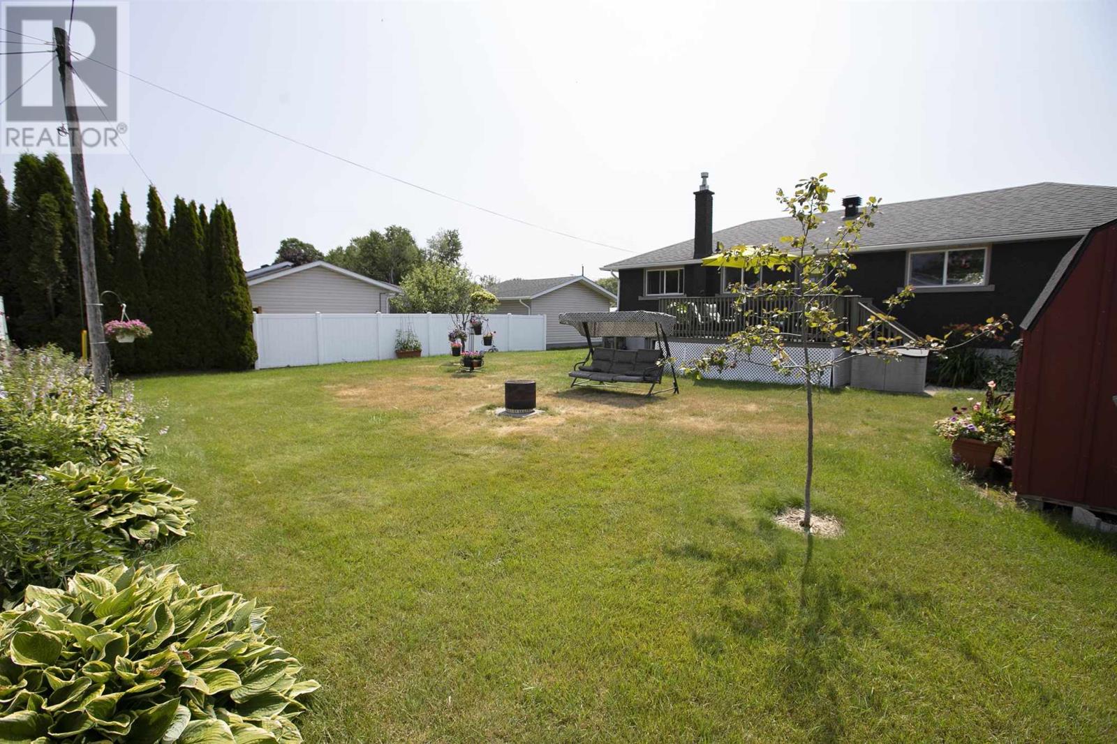 320 Sydenham RD - 7