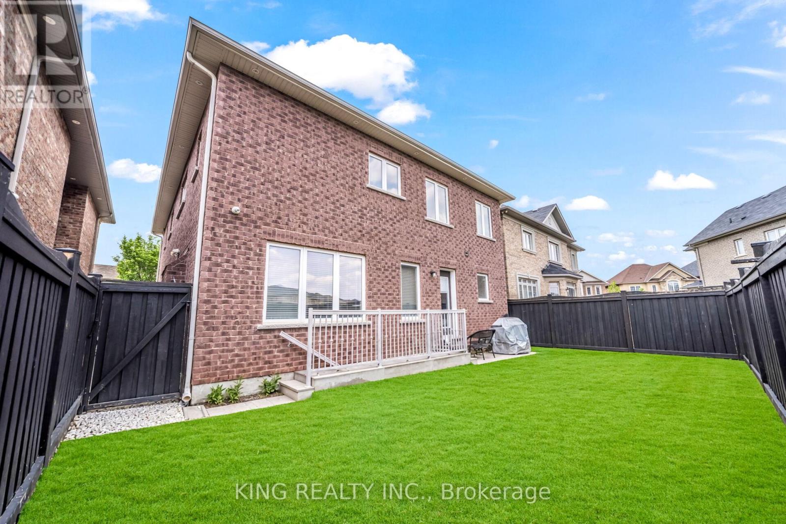 11 MALPASS STREET - 29