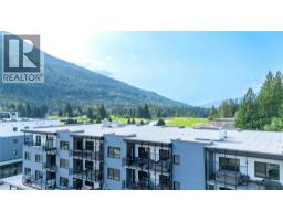1701 Coursier Avenue Unit# 3406, Revelstoke, BC V0E2S3 Photo 32