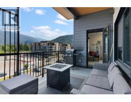 Kitchen - 1701 Coursier Avenue Unit# 3406, Revelstoke, BC V0E2S3 Photo 8