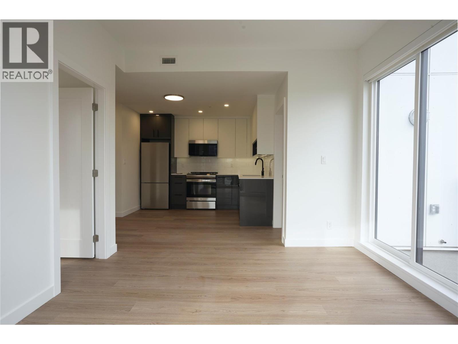 418 1380 Pridham Avenue, Kelowna