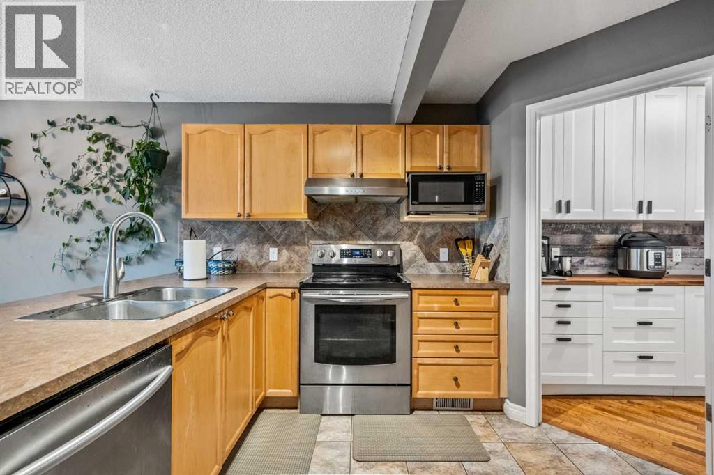 163 West Lakeview Passage - 11