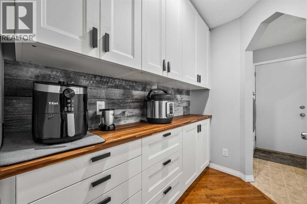 163 West Lakeview Passage - 14