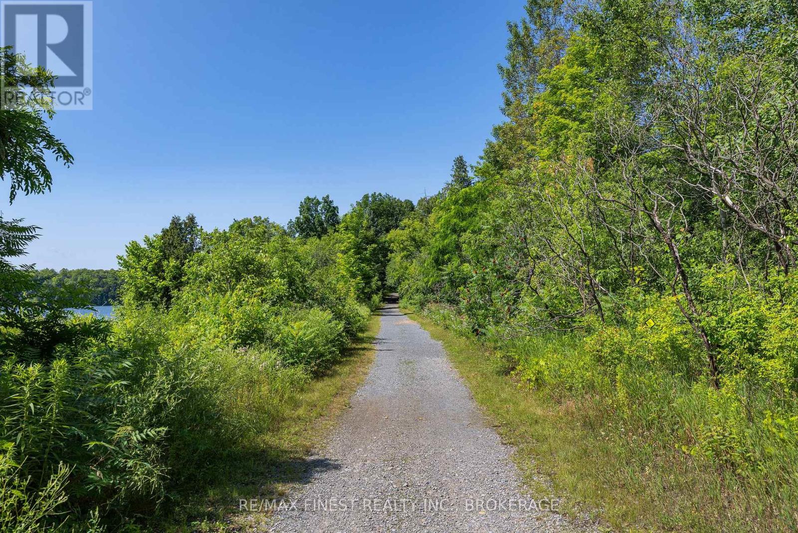1050 ANKER LANE - Image 42