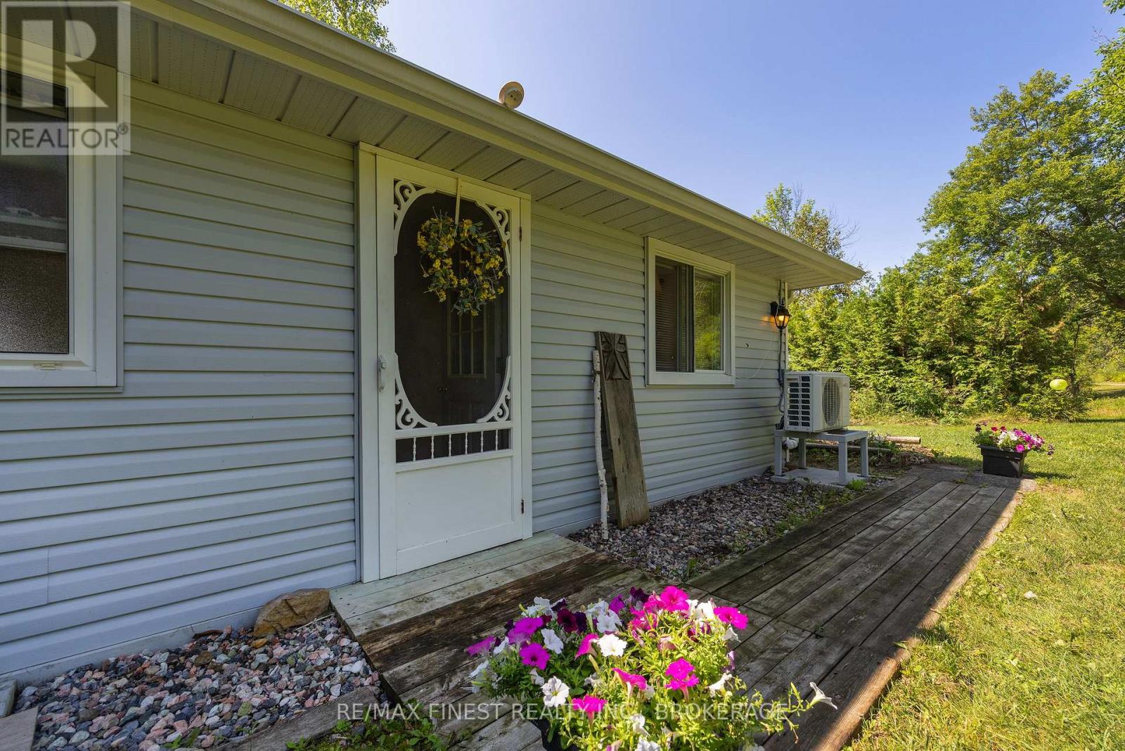 1050 ANKER LANE - Image 5