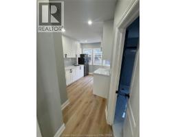 945 Wellington Avenue Unit# 2, Windsor, ON N9A5K2 Photo 8
