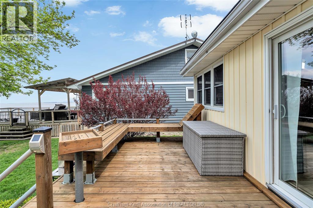 14270 CRYSTAL BEACH ROAD - 31