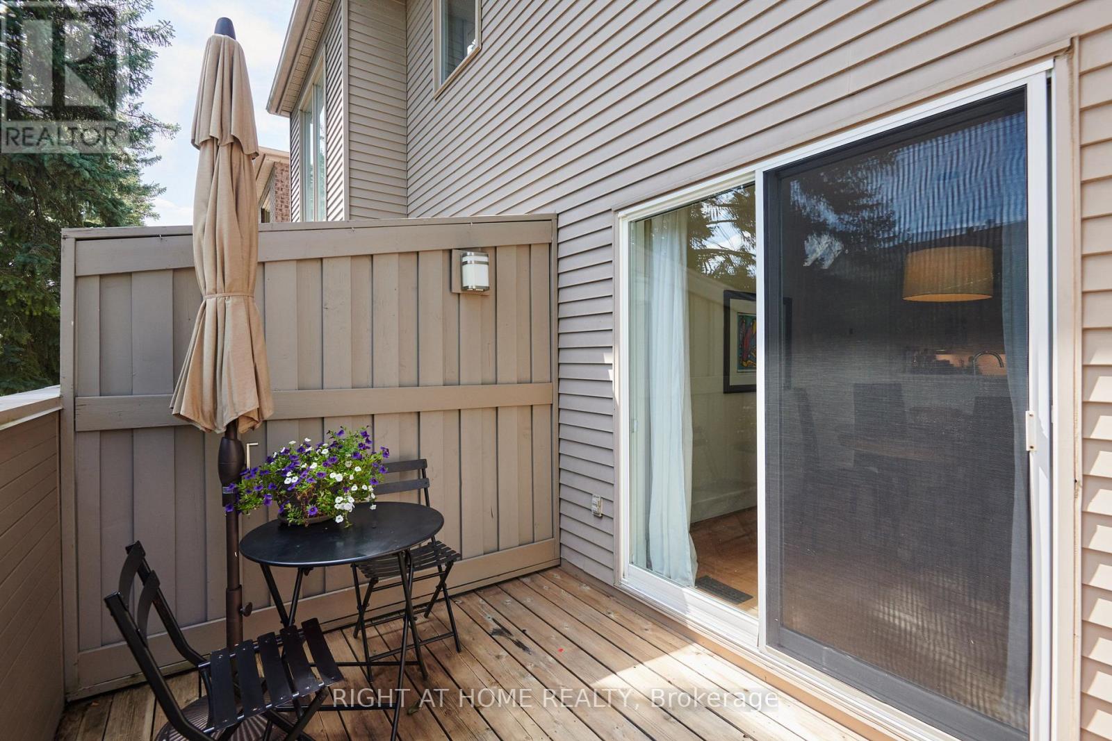 239A SUNNYSIDE AVENUE - 12
