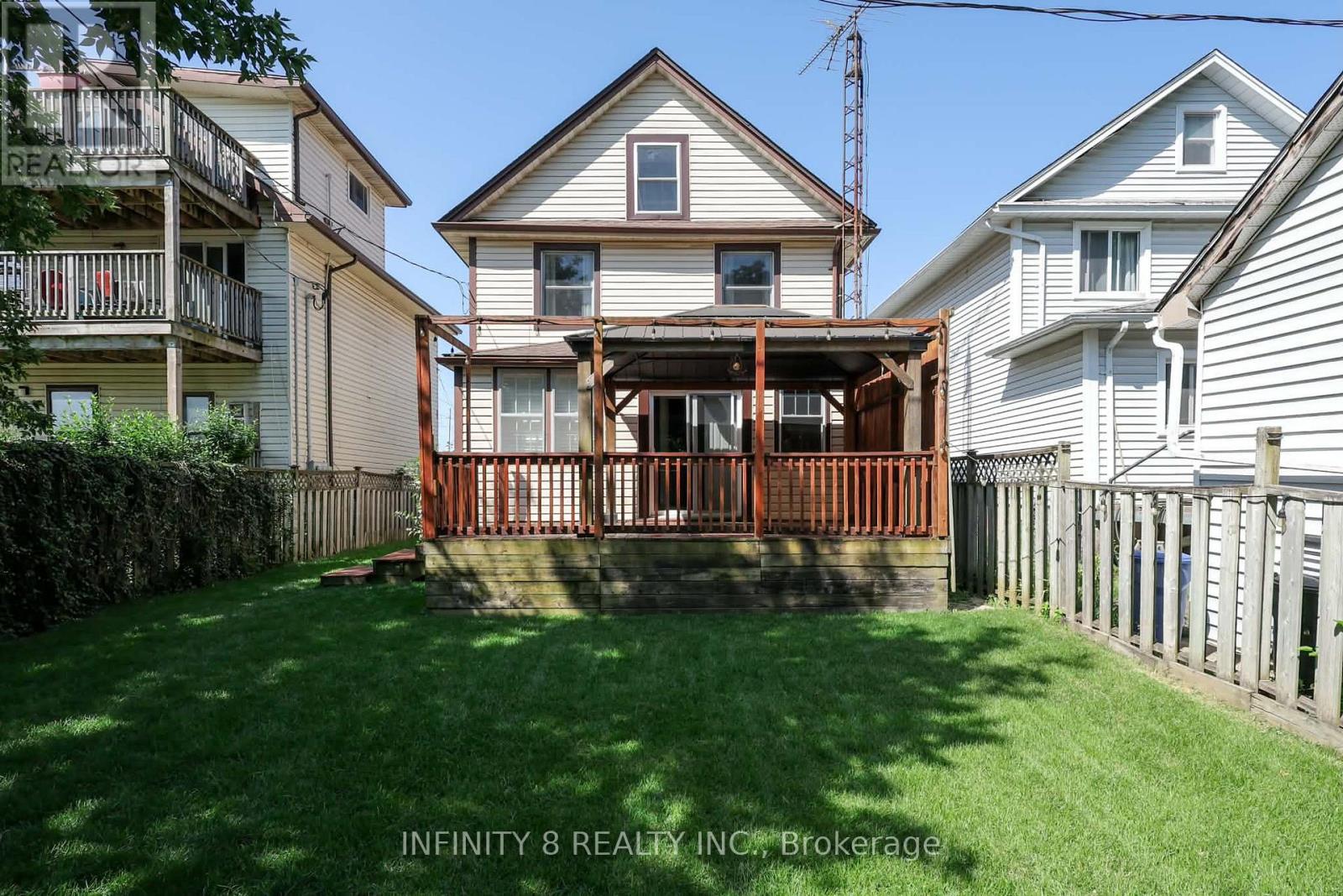 4 ALPINE STREET - 16