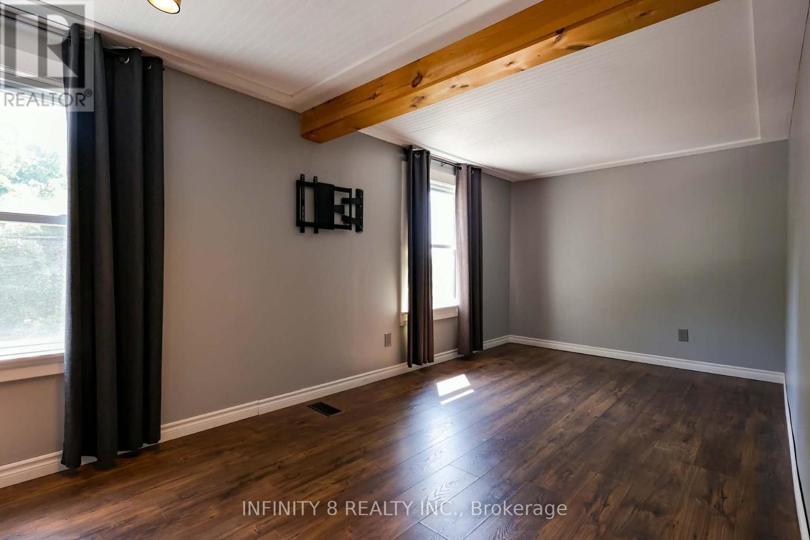4 ALPINE STREET - 9