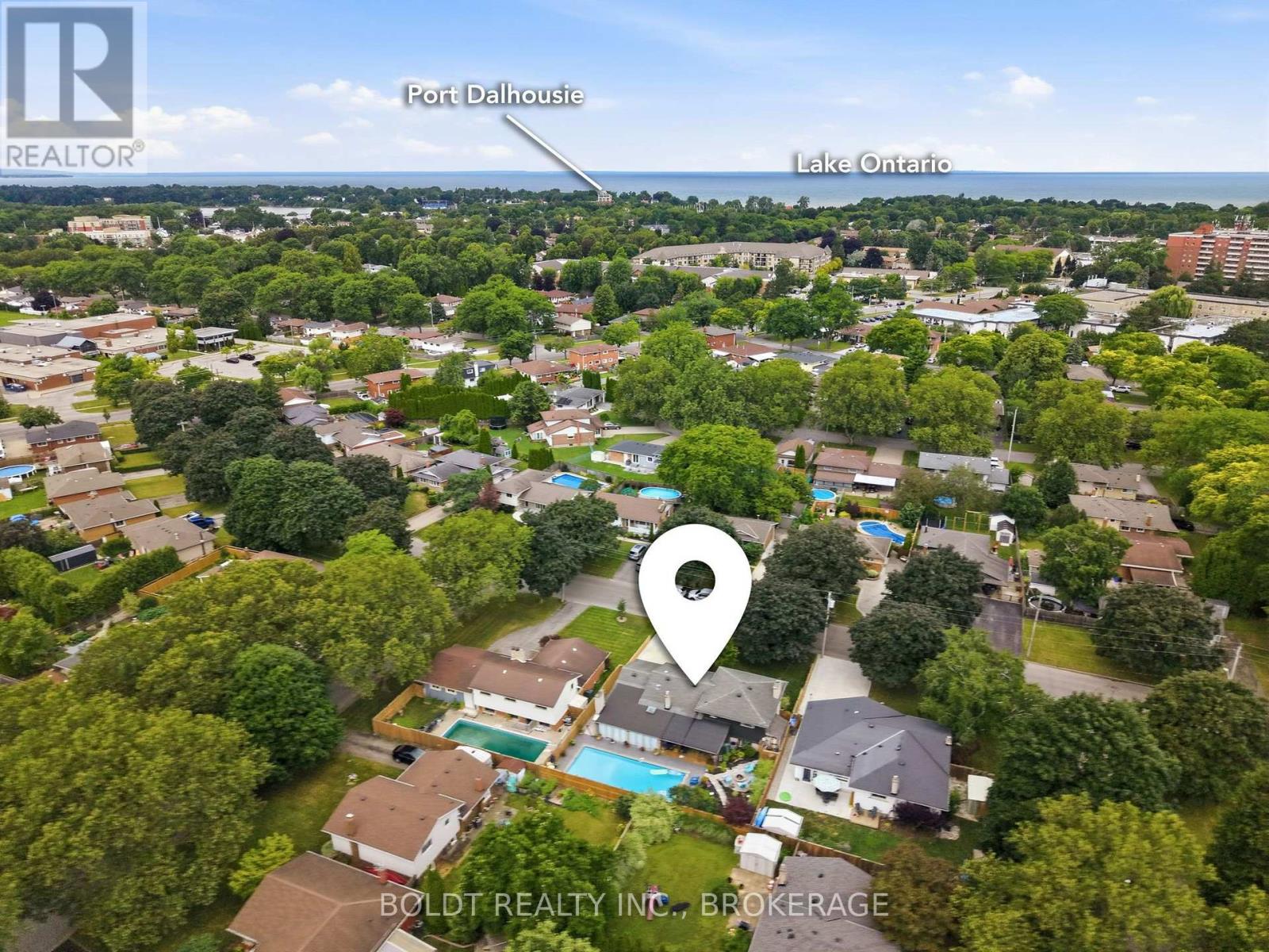 18 PRINCE CHARLES DRIVE - Image 5
