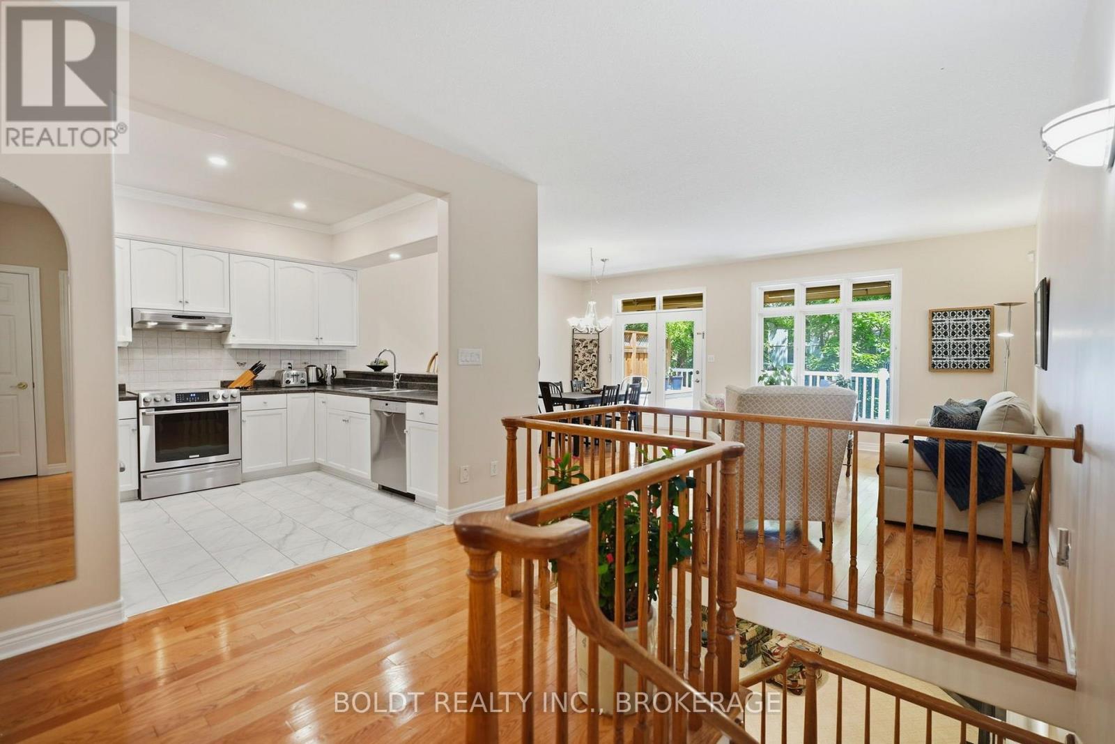 #19 174 MARTINDALE ROAD - 11