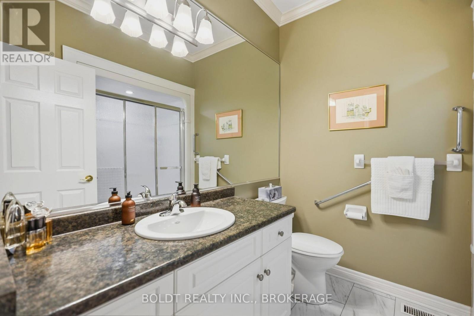 #19 174 MARTINDALE ROAD - 28