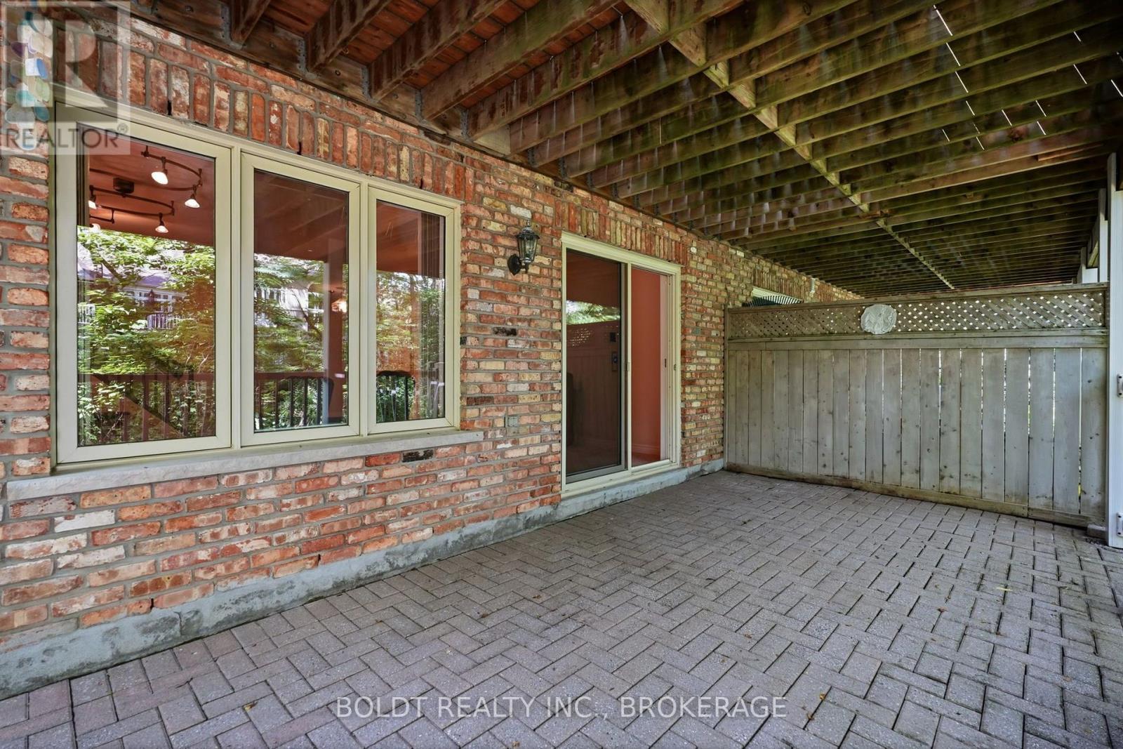 #19 174 MARTINDALE ROAD - 33