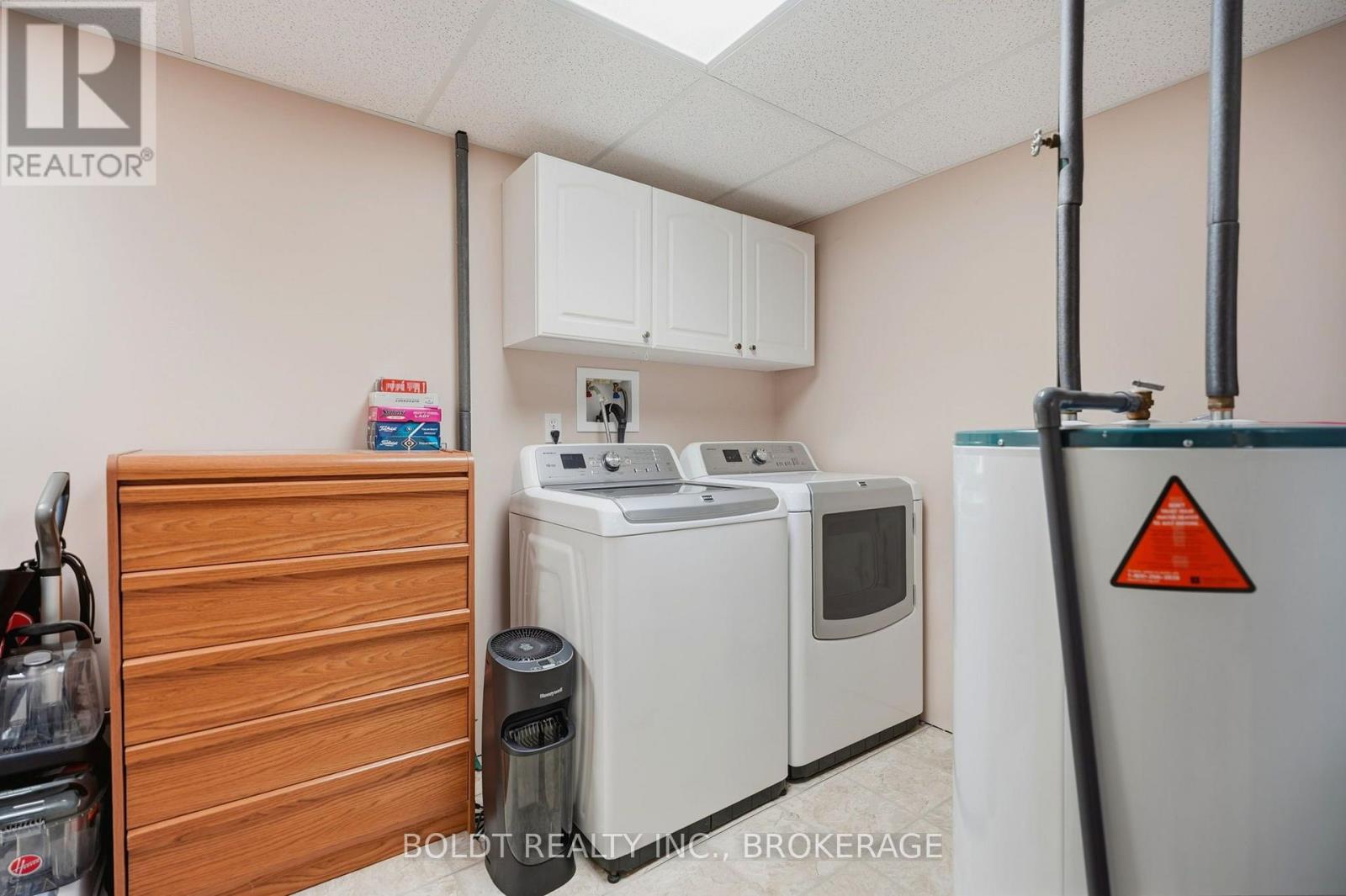 #19 174 MARTINDALE ROAD - 39