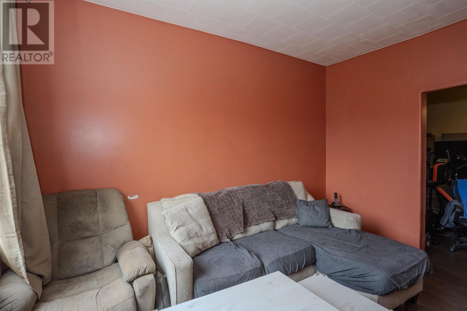 237 Finlayson ST - 15