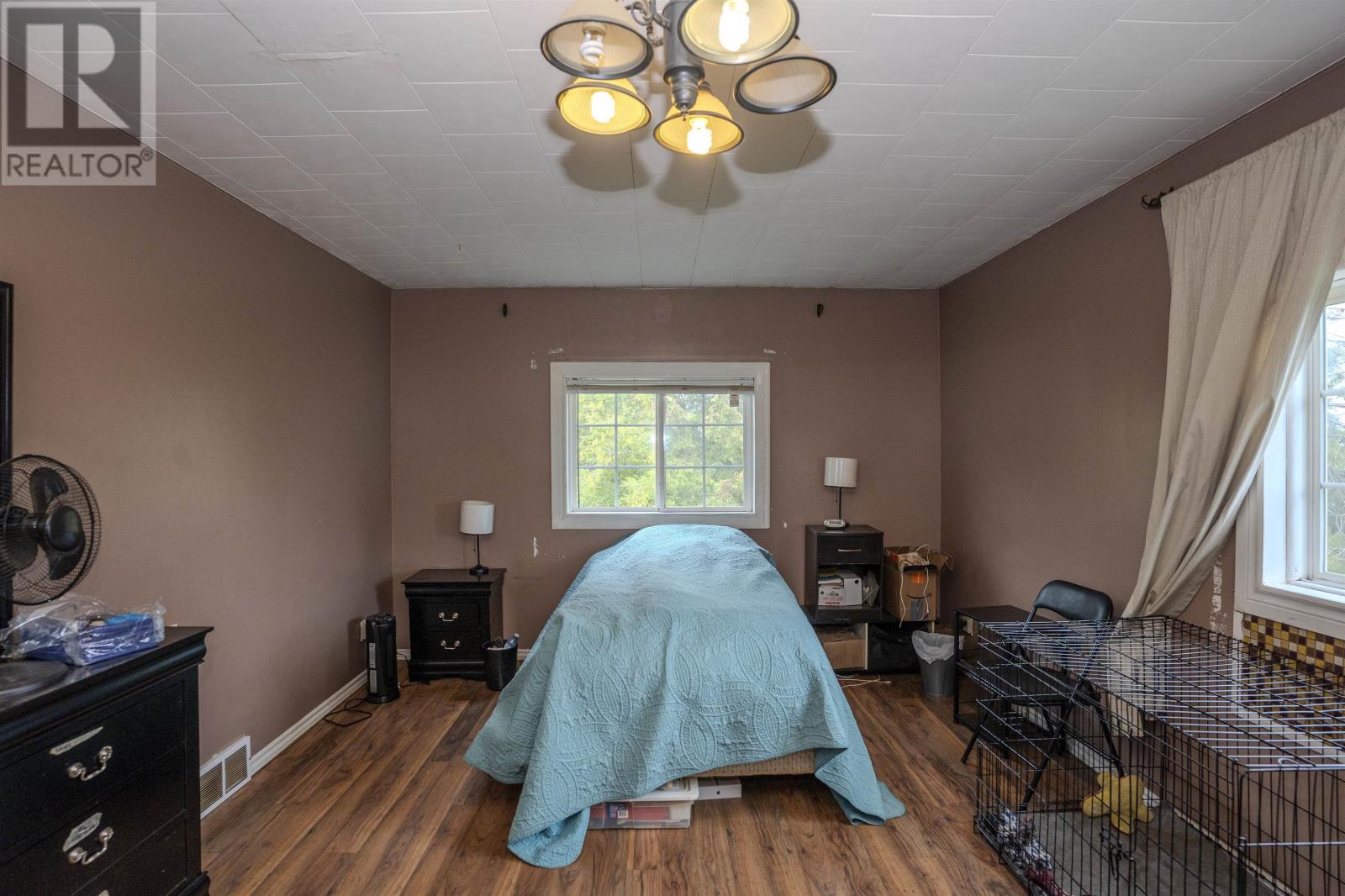 237 Finlayson ST - 17