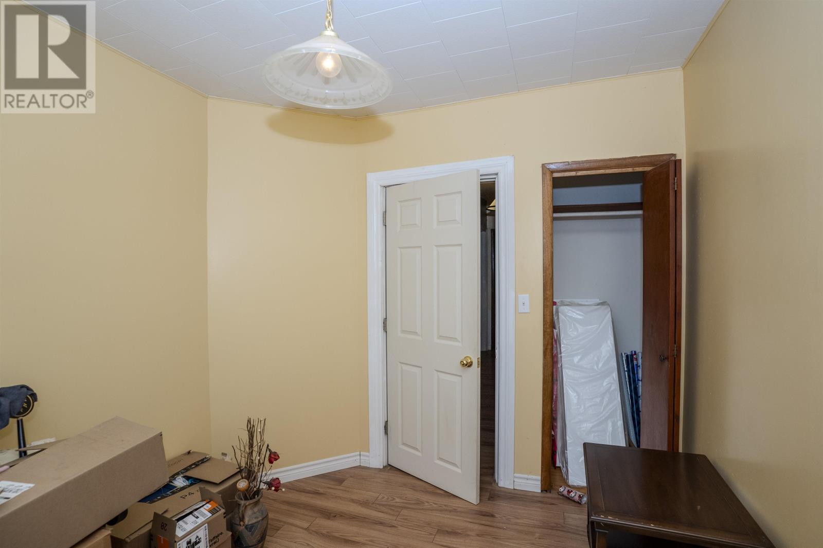 237 Finlayson ST - 28