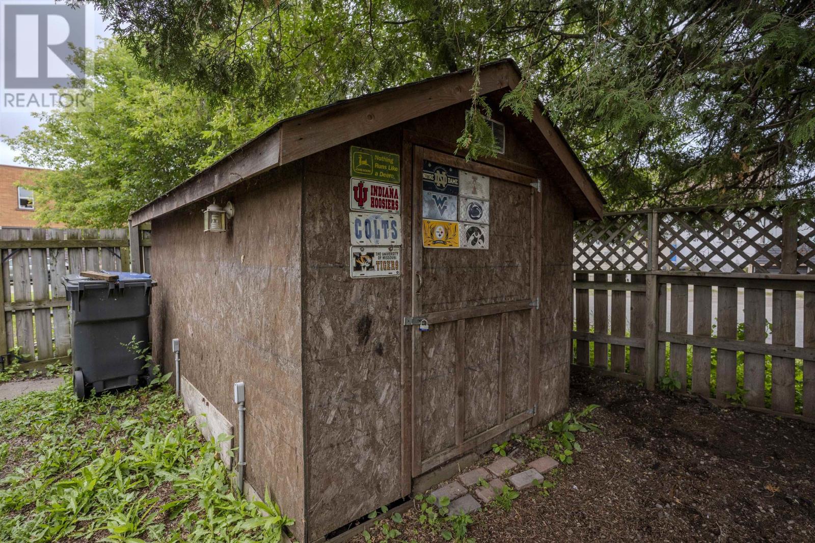 237 Finlayson ST - 36