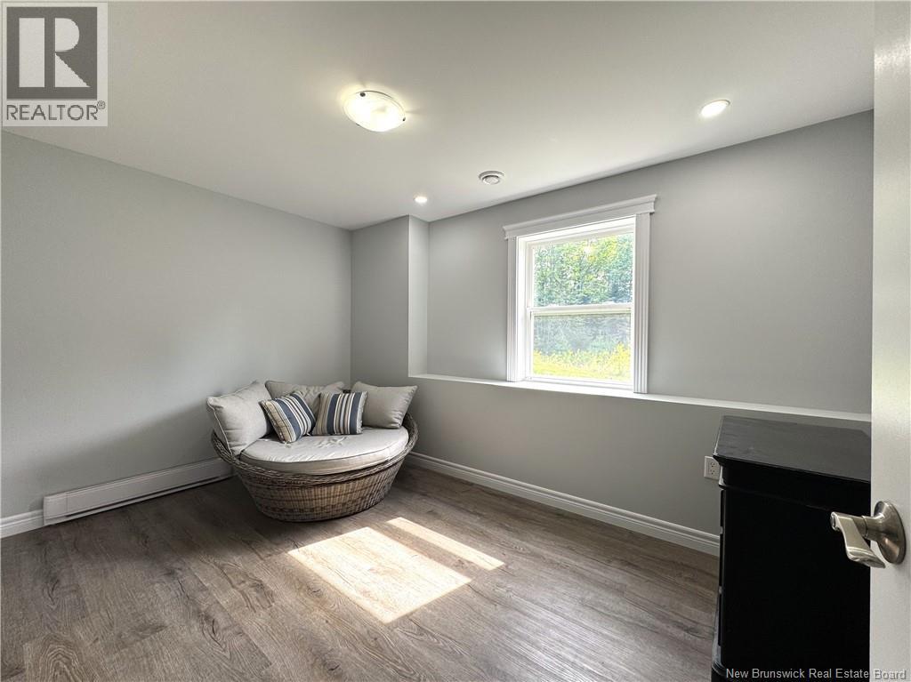 135 Pine Point Road - Image 34