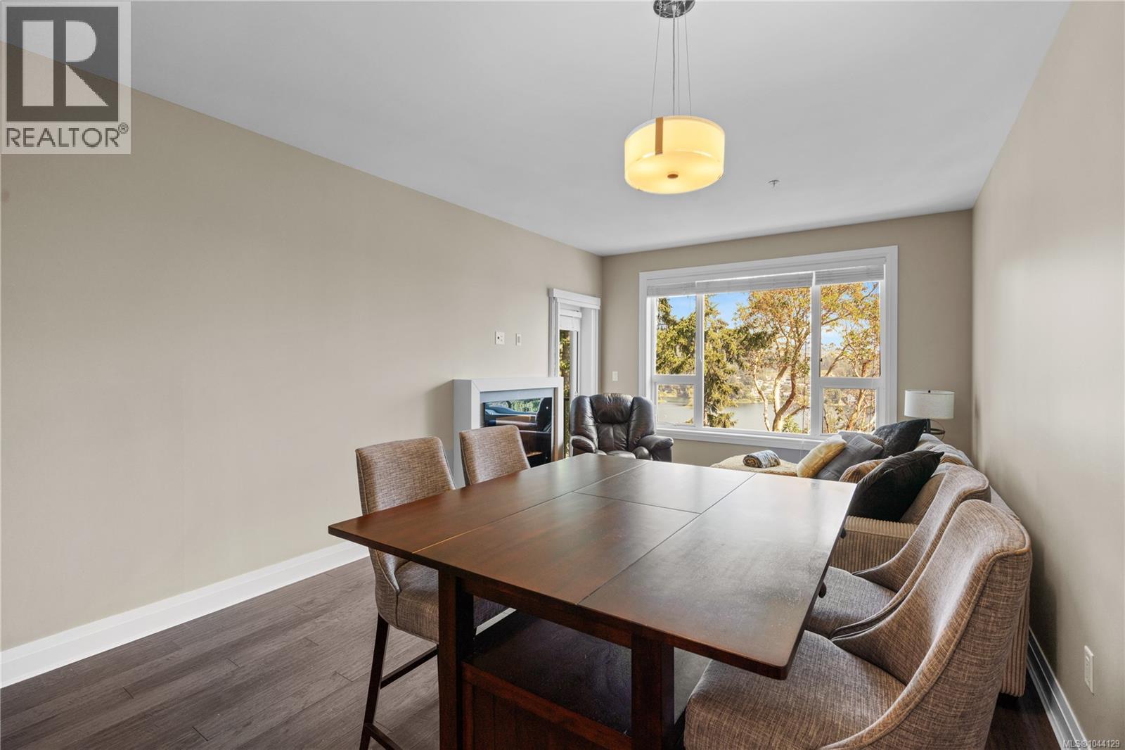 #313 1145 Sikorsky Rd - Image 10