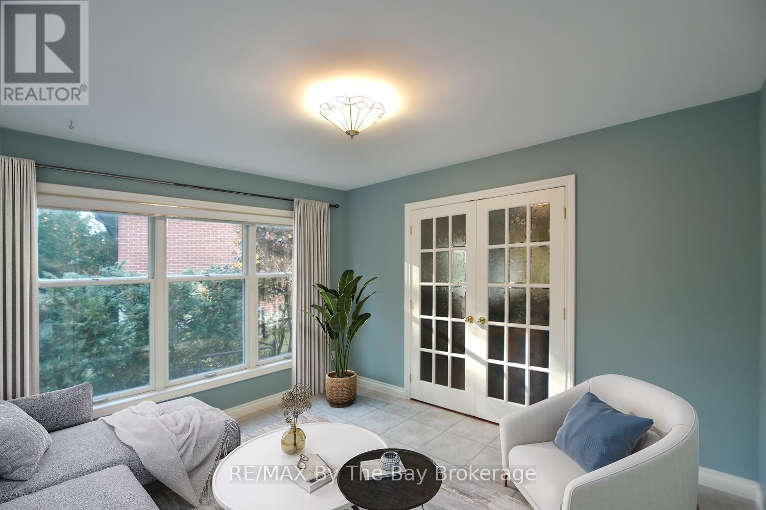 1327 RIVER ROAD E - 22