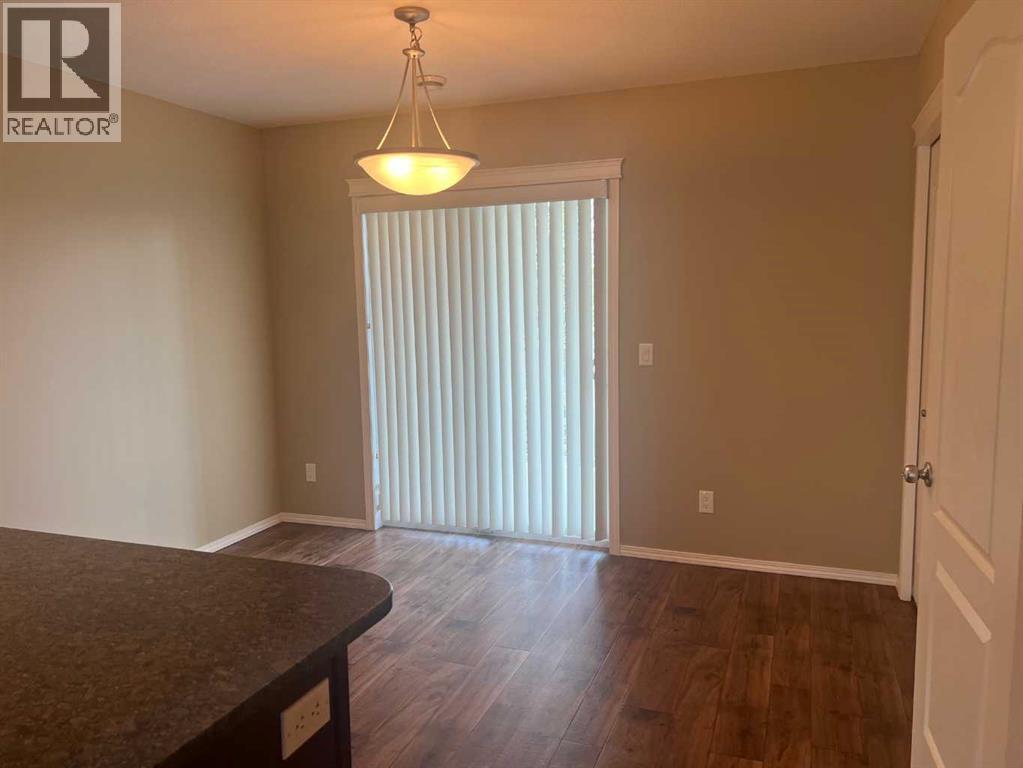 #18 45 Keystone Terrace W - 11