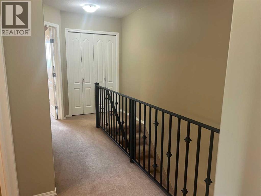 #18 45 Keystone Terrace W - 20