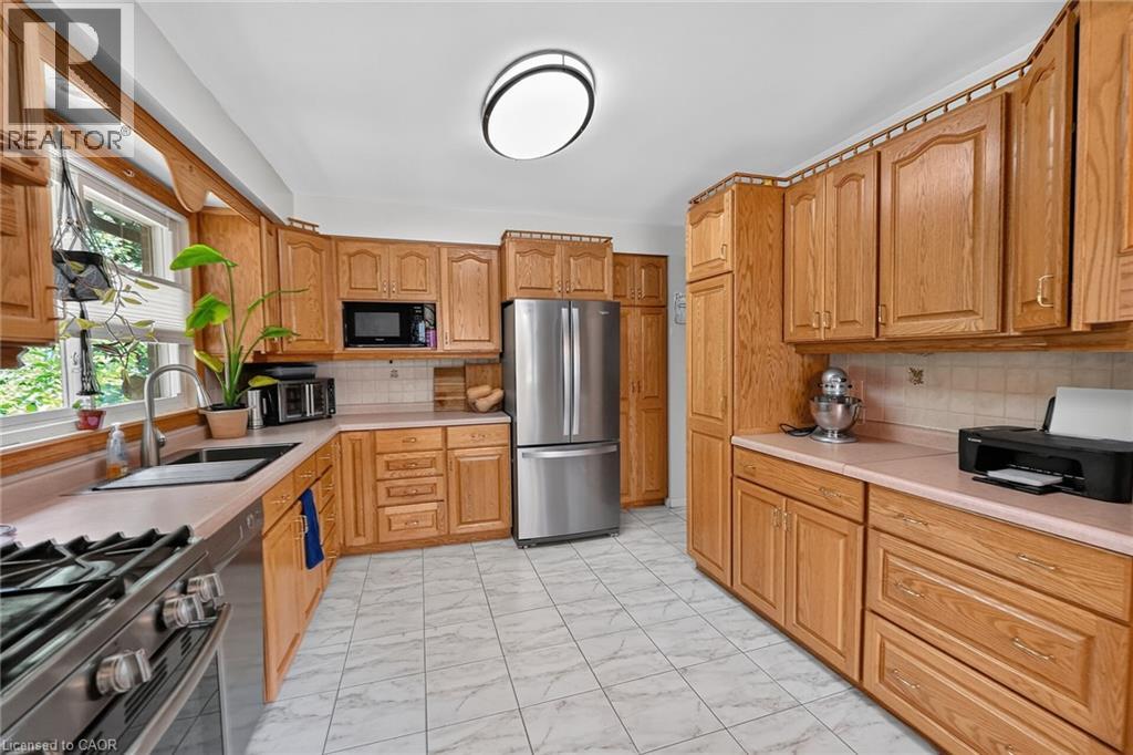 3 ORCHARD Parkway - 12