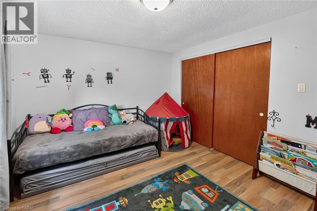 3 ORCHARD Parkway - 19