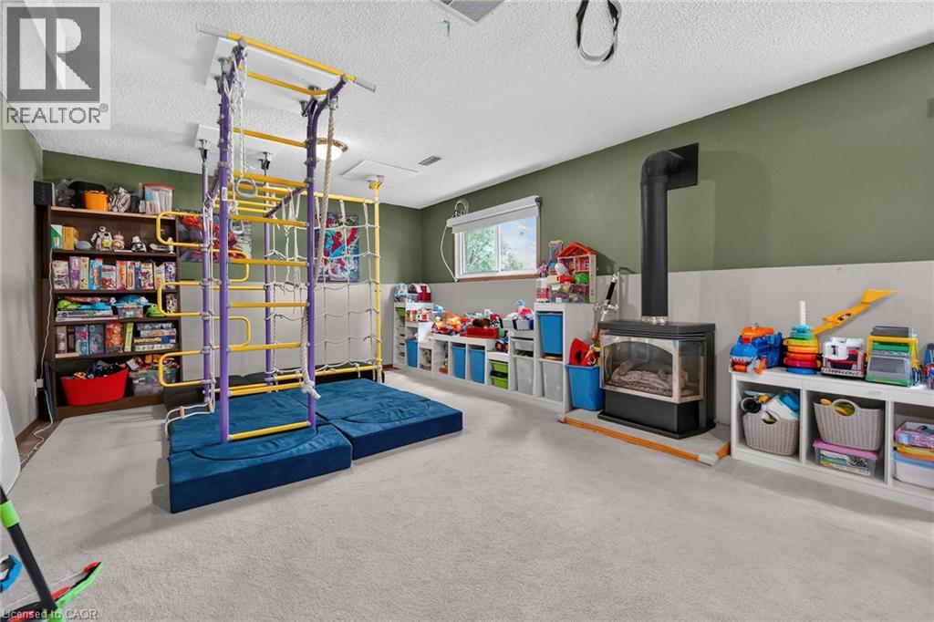 3 ORCHARD Parkway - 21